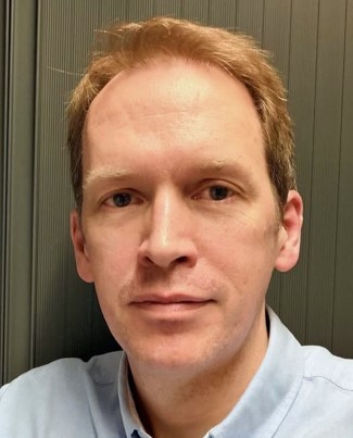 Photo of Dr James Limb, Consultant in Anaesthesia and Intensive Care Medicine